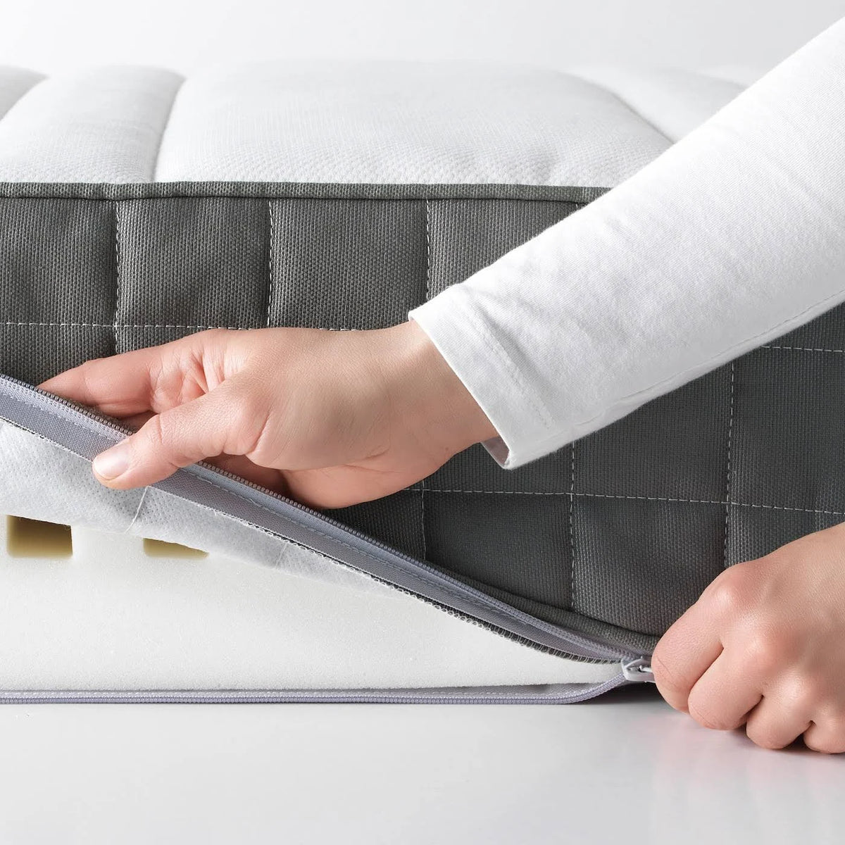 Firm Dark Gray Full Foam Mattress P612902
