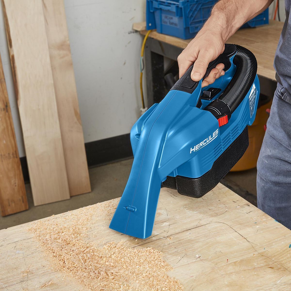 Cordless Wet/Dry Portable Vacuum Y787