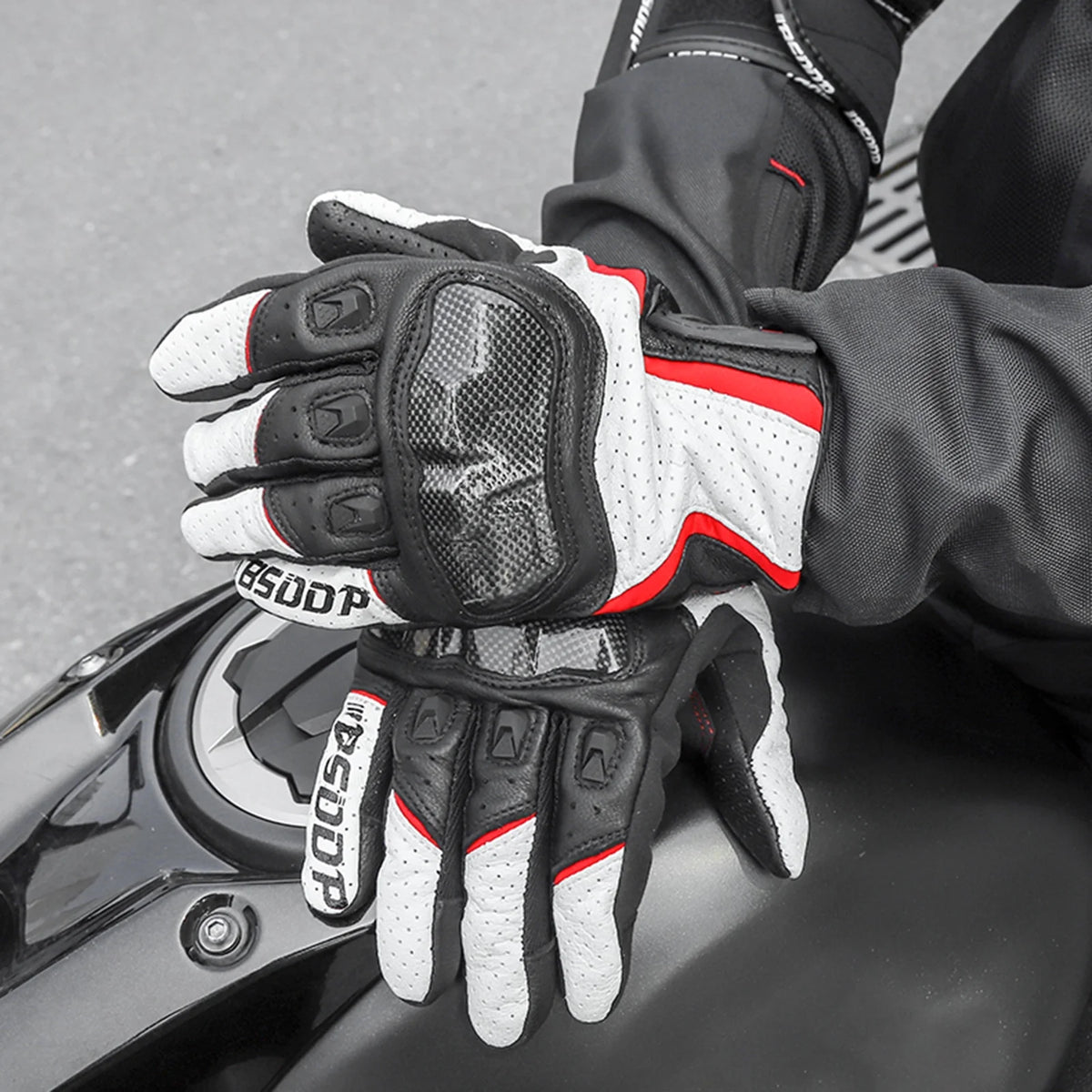 Motorcycle Gloves with Carbon Fiber Protective Hard Knuckles T406223
