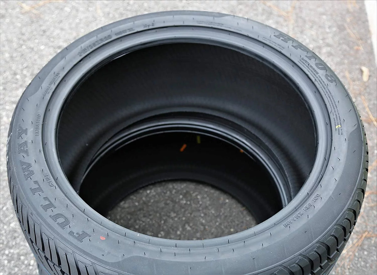 235/45ZR18 98W XL Passenger Tire E824001