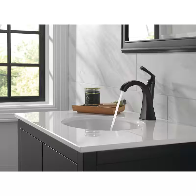 Single Hole Single-Handle Bathroom Faucet in Matte Black X9259